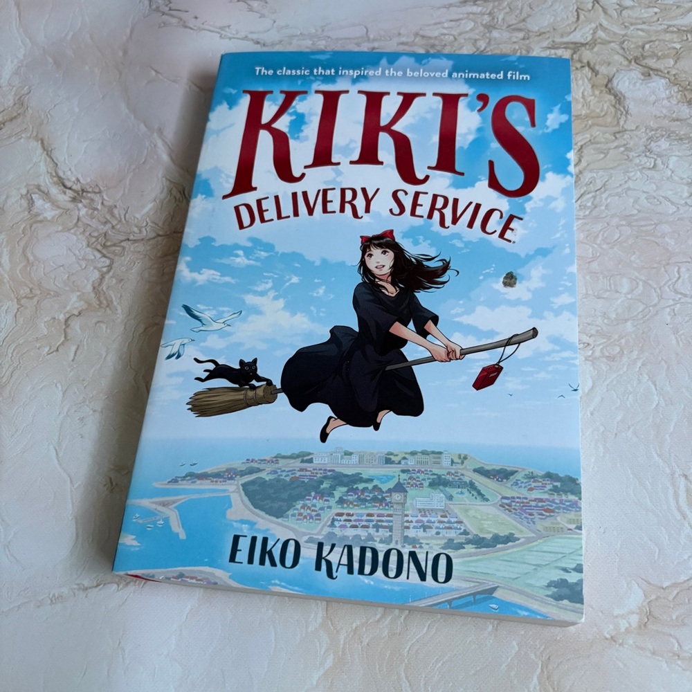 Kiki's Delivery Service Paperback - Picture 2 of 4